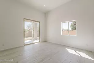 121 W Calle Escudilla, Green Valley, AZ 85614 - Photo 15