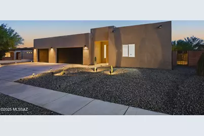 121 W Calle Escudilla, Green Valley, AZ 85614 - Photo 47