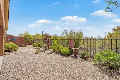 12698 N Gentle Rain Drive, Marana, AZ 85658 - Photo 3