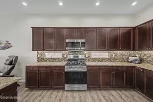 12698 N Gentle Rain Dr, Marana, AZ 85658 - Photo 13