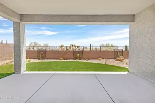 5061 W Tavira Wy, Marana, AZ 85742 - Photo 17