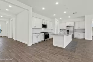 5061 W Tavira Wy, Marana, AZ 85742 - Photo 7