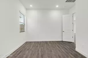 5061 W Tavira Wy, Marana, AZ 85742 - Photo 9