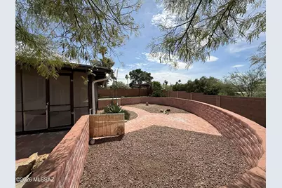 625 N Brown Avenue, Tucson, AZ 85710 - Photo 3