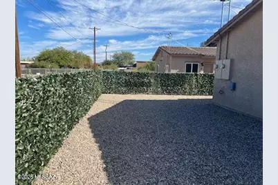 901 E 36th Street #2, Tucson, AZ 85713 - Photo 13