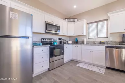 901 E 36th Street #2, Tucson, AZ 85713 - Photo 5