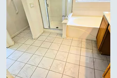 9579 E Corte Del Sol Brillante, Tucson, AZ 85748 - Photo 17