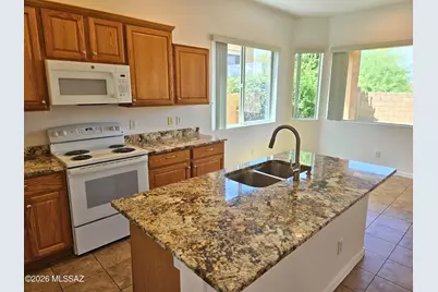 9579 E Corte Del Sol Brillante, Tucson, AZ 85748 - Photo 9