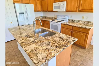9579 E Corte Del Sol Brillante, Tucson, AZ 85748 - Photo 5