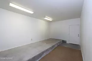 2721 N Tomas Rd, Tucson, AZ 85745 - Photo 45
