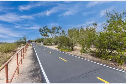 2036 E River Road #104, Tucson, AZ 85718 - Photo 19