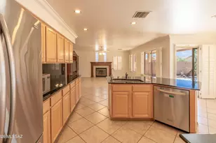 2196 E Rio Vistoso Ln, Oro Valley, AZ 85755 - Photo 9