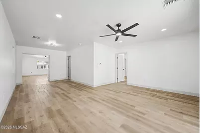2551 E Monte Vista Drive, Tucson, AZ 85716 - Photo 11