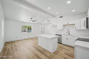 2551 E Monte Vista Dr, Tucson, AZ 85716 - Photo 9