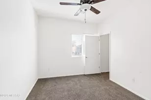 7060 S Red Maids Dr, Tucson, AZ 85756 - Photo 13