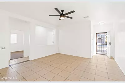 7060 S Red Maids Drive, Tucson, AZ 85756 - Photo 7