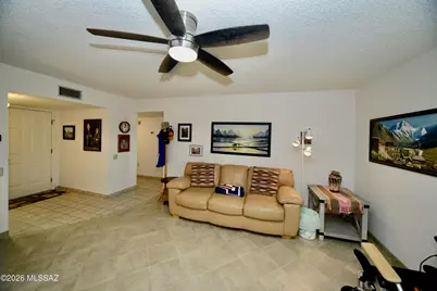 858 S Camino Guarina, Green Valley, AZ 85614 - Photo 5