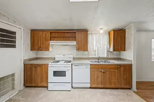 31 W 32nd St, Tucson, AZ 85713 - Photo 13