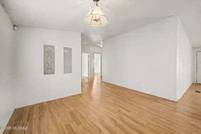 31 W 32nd Street, Tucson, AZ 85713 - Photo 9