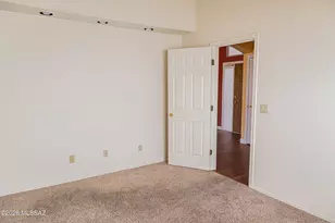 11146 N Desert Flower Dr, Tucson, AZ 85737 - Photo 21