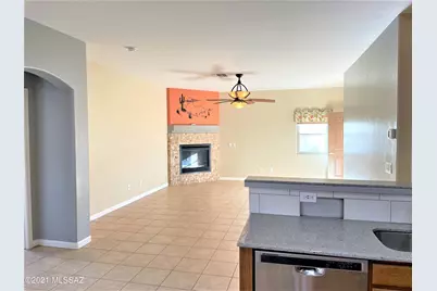 5579 W Dove Loft Drive, Marana, AZ 85658 - Photo 5