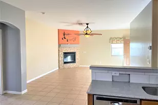 5579 W Dove Loft Dr, Marana, AZ 85658 - Photo 5
