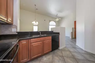 665 E Weckl Pl, Tucson, AZ 85704 - Photo 13