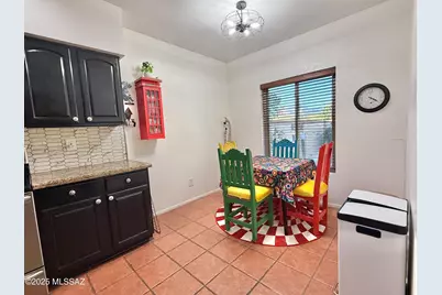 8110 E Rivenoak Circle, Tucson, AZ 85715 - Photo 5