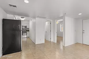 1005 E Water St, Tucson, AZ 85719 - Photo 17