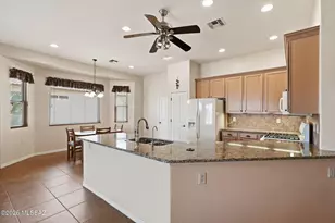 2189 S Via Massari, Green Valley, AZ 85614 - Photo 11