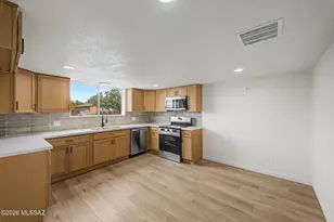 5025 E Evergreen Dr, Sierra Vista, AZ 85635 - Photo 3