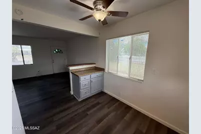 4733 E 2nd Street, Tucson, AZ 85711 - Photo 9