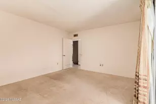 1409 W Calle Mendoza, Green Valley, AZ 85622 - Photo 19