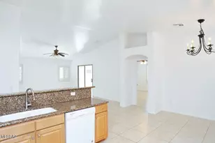 5493 W Silent Dove Way, Marana, AZ 85658 - Photo 15