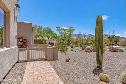 990 W Silver Spring Place, Oro Valley, AZ 85755 - Photo 3