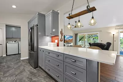 2201 S Diamond Bar Lane, Tucson, AZ 85713 - Photo 13
