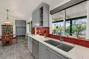 2201 S Diamond Bar Ln, Tucson, AZ 85713 - Photo 15