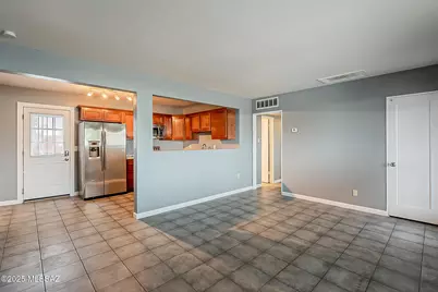 2203 N Flores Drive, Tucson, AZ 85705 - Photo 5