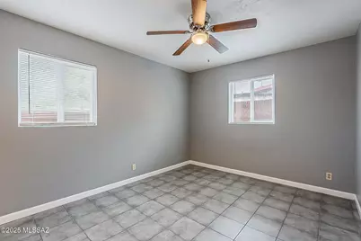 2203 N Flores Drive, Tucson, AZ 85705 - Photo 13