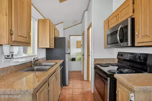1030 S Barrel Cactus Ridge, Benson, AZ 85602 - Photo 9