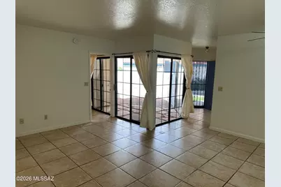 4279 N River Grove Circle #APT 127, Tucson, AZ 85719 - Photo 3