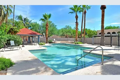 4279 N River Grove Circle #APT 127, Tucson, AZ 85719 - Photo 5