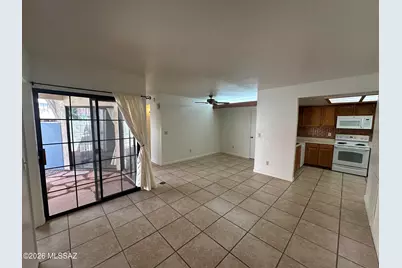 4279 N River Grove Circle #APT 127, Tucson, AZ 85719 - Photo 3
