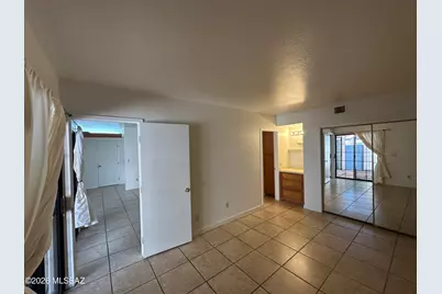 4279 N River Grove Circle #APT 127, Tucson, AZ 85719 - Photo 11