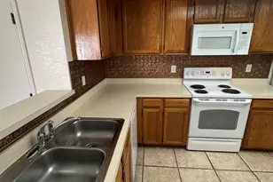 4279 N River Grove Cir, Tucson, AZ 85719 - Photo 7