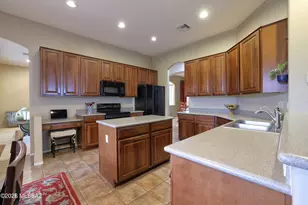 4981 N Sabino Valley Pl, Tucson, AZ 85750 - Photo 7