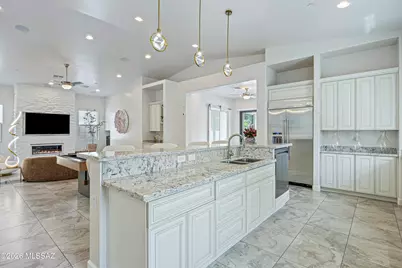 261 E Placita Haciendas Del Lago, Sahuarita, AZ 85629 - Photo 15