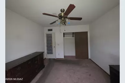 211 W Roger Road #24, Tucson, AZ 85705 - Photo 11