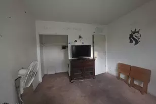 211 W Roger Rd, Tucson, AZ 85705 - Photo 13