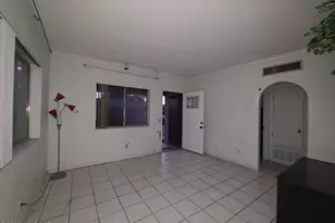 211 W Roger Rd, Tucson, AZ 85705 - Photo 3